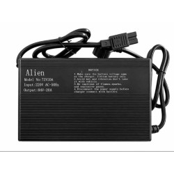 Incarcator scuter si tricicleta electrica Litiu 84V 20A Smart Charger