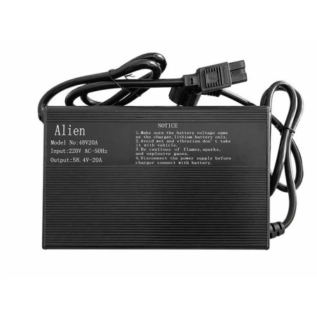 Incarcator scuter si tricicleta electrica Litiu 58.4V 20A Smart Charger