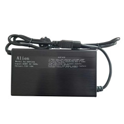 Incarcator scuter si tricicleta electrica Litiu 73V 10A Smart Charger